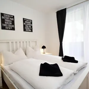 Flataid Stadion & Messe Apartament Graz