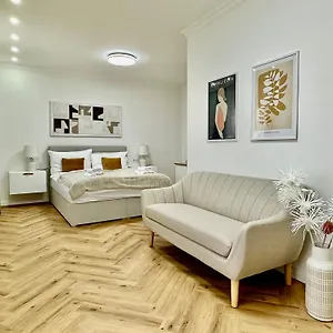 https://mirabelle-homes.salzburghotels.net